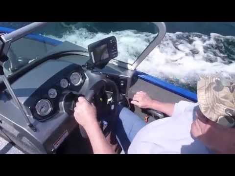 2014 Lowe Fishing Machine 165 Pro Series (FM165WT) Deep-V