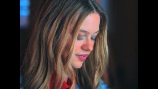 Laura Nahr - Wonderland