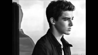 Jackson Guthy - Roll