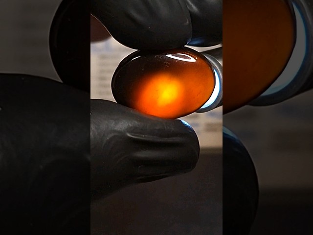 حجر عقيق طبيعي مفحوص و موثق بشهادة مختبر