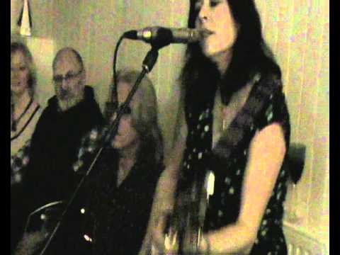 Anny Celsi and Nelson Bragg Rothesay Isle Of Bute 17th March.wmv