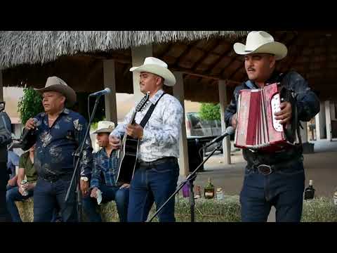 SUPERIORES DE SINALOA FT MANUEL GUERRERO ( El Solito )