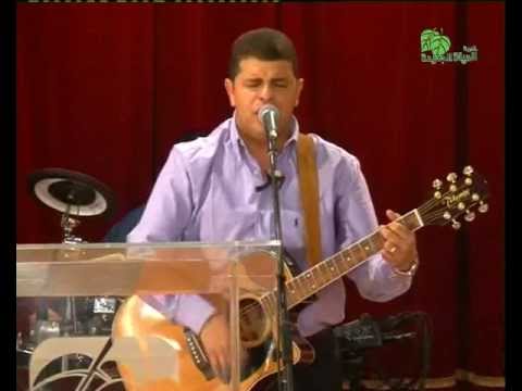 ترنيمة ارفع يداي عاليا لله