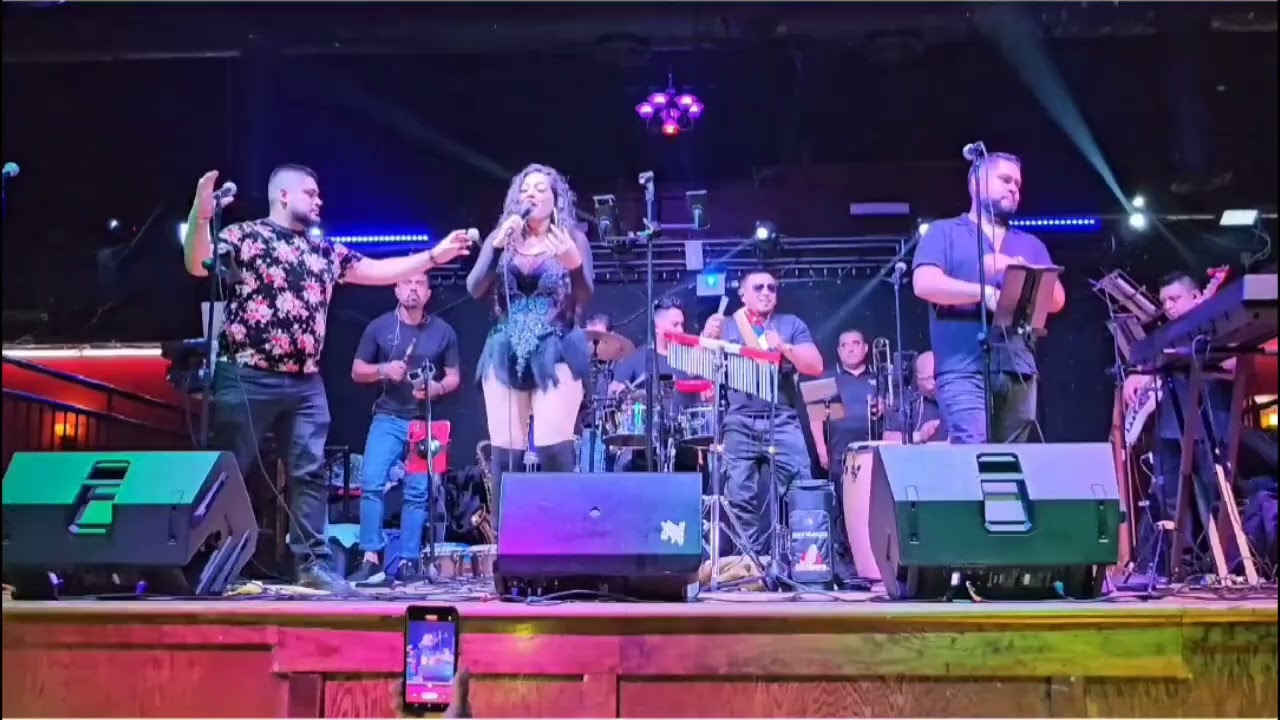 Promotional video thumbnail 2 for La Rumbera Mayor