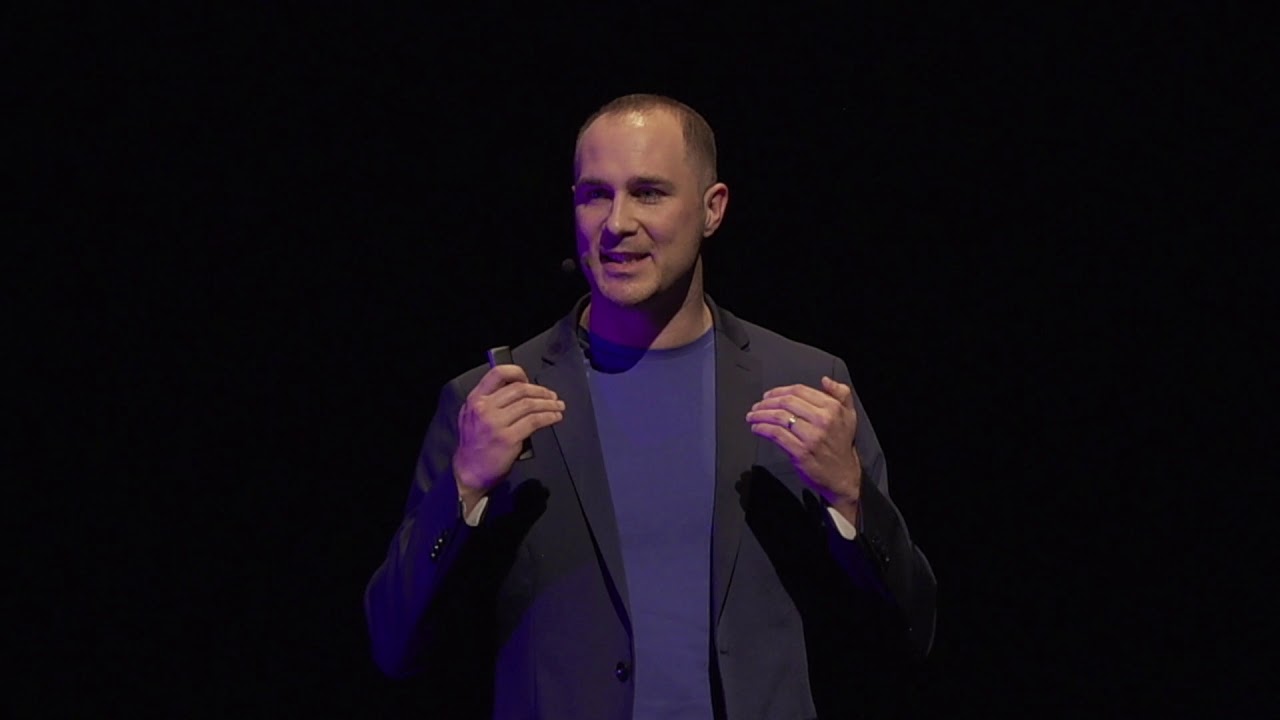 L’intelligence humaine | Luc TRUNTZLER | TEDxLimoges