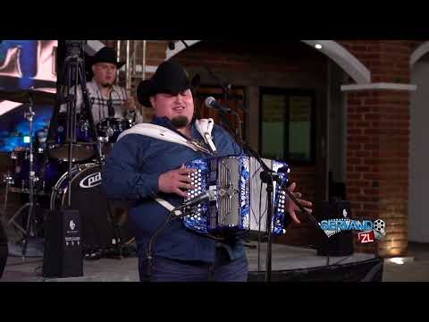 Los Robles - El Rayo De Sinaloa (En Vivo 2023)