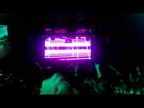 Entrance Sala La Riviera