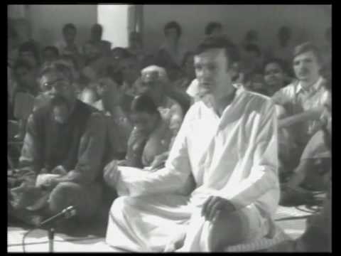 J. Krishnamurti - Madras 1982 - Seminar 1 - Is there a movement totally apart from time?