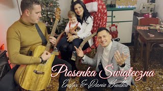 Kadr z teledysku Świąteczna piosenka tekst piosenki EratoX & Daria Budka