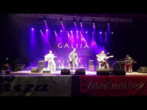 Galija -  Mlada, lepa i pametna