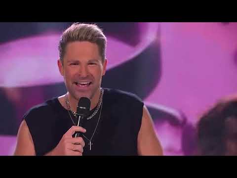 Pri črnem Petru: Sebastian - Reci, da si za | pleše PLESNO MESTO