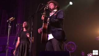JOHNNYSWIM: Live While We&#39;re Young