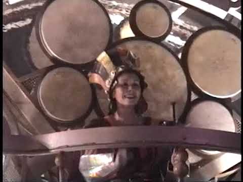 EPCOT - Tapestry of Nations - March 2000