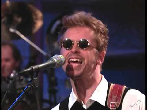 The Rembrandts performing I’ll Be There for You