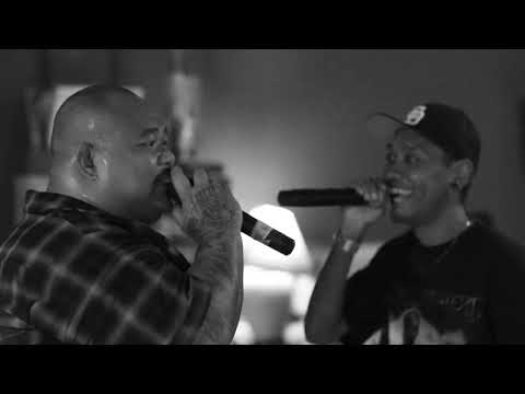 เป็นทุกอย่าง - PP'Dreams live at Nam Thar Bar