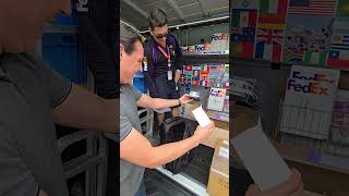 Ganhamos presentes exclusivos da @FedEx
