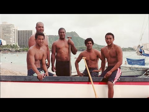 Board Tales: The Moniz Family | Billabong