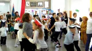 Pokochaj pluszowego misia.