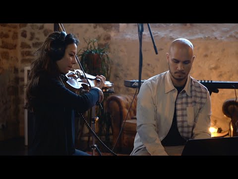 Sokhan - Wood Sessions IV with Emma Lee