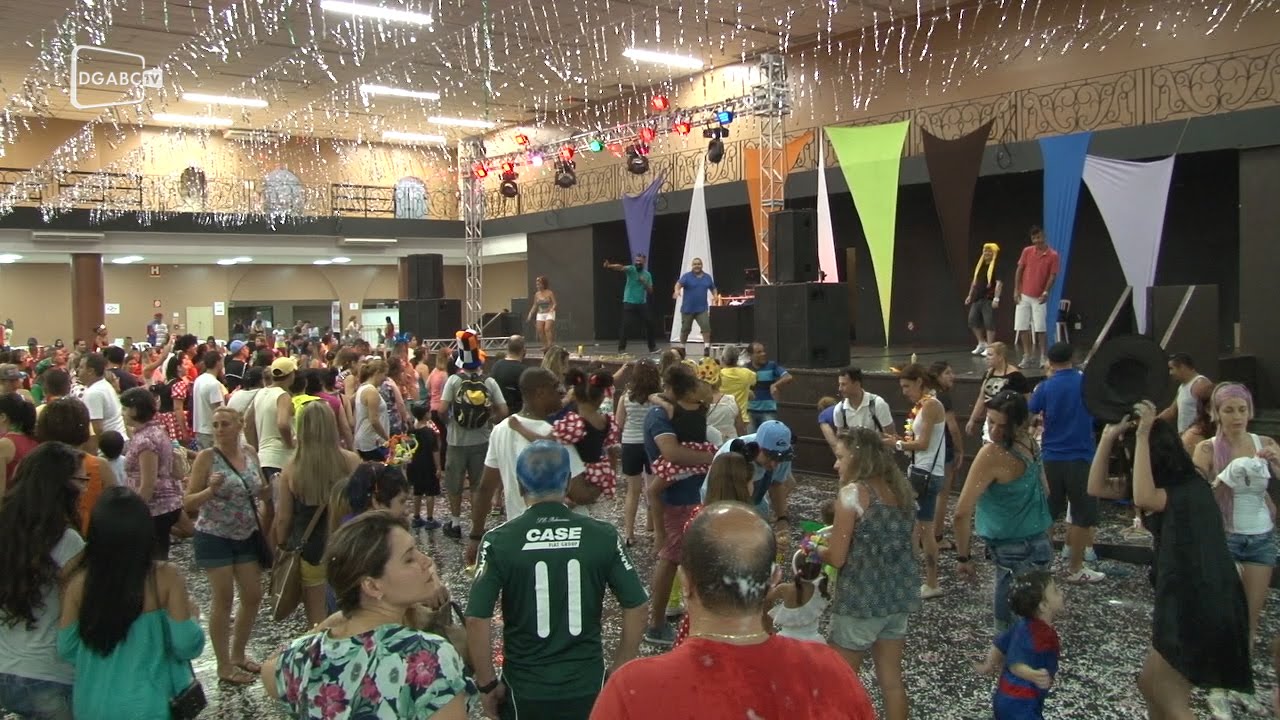 Veja melhores da matinê no Clube Atlético Aramaçan