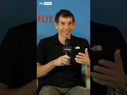 American climber Alex Honnold scales 101-storey building without ropes