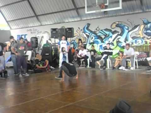 bboy skeletor vs bboy????