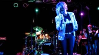 The Brand New Heavies " I Don't Know Why I Love You" Live at the Highline, NYC