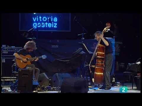 Pat Metheny & Charlie Haden Live in Vitoria 2009 -  Farmer's Trust