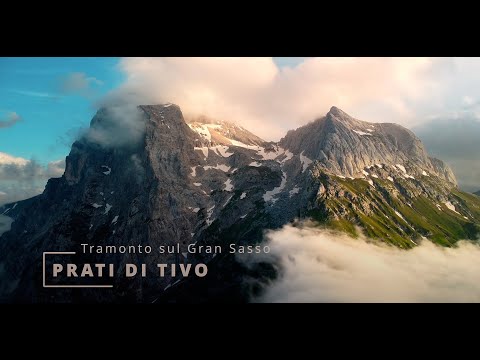 Prati di Tivo ed il  Gran Sasso in un tramonto d' estate 4k