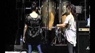 Presentación - Tijuana No! con Julieta Venegas en el Vive Latino 2010 - Pobre de Ti