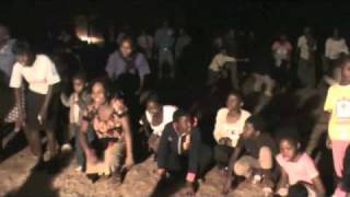 Let us praise the Lord