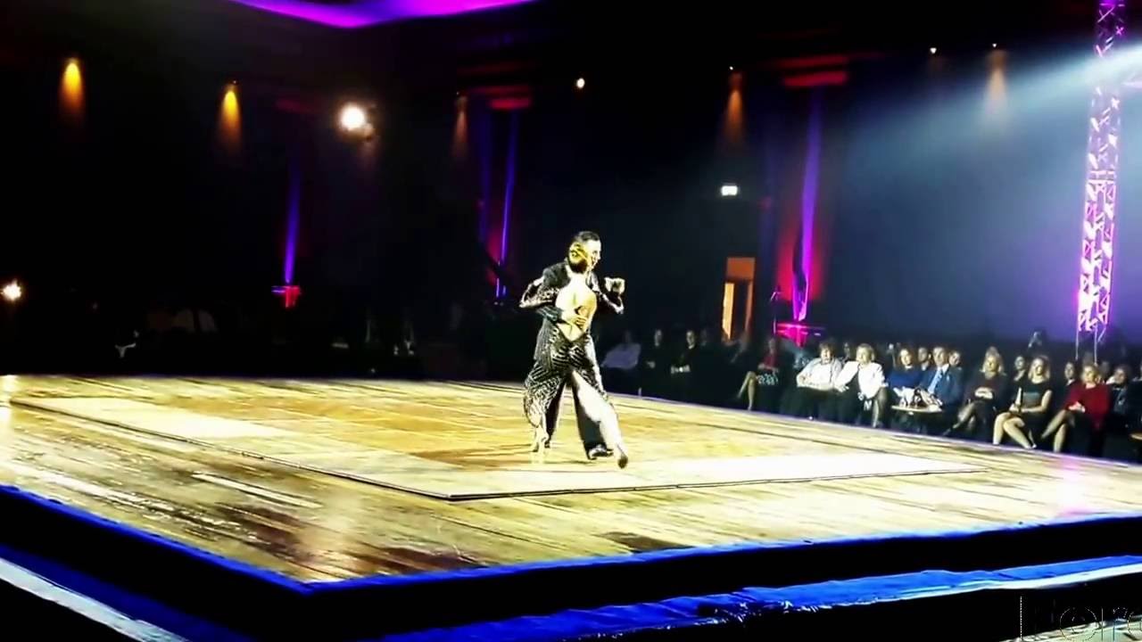 Leandro Oliver and Laila Rezk, Este es el rey, Juan D'arienzo