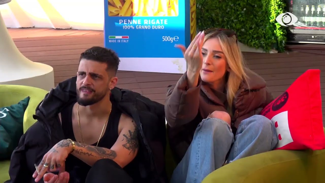 Kthehu tek veset e tua/ Rogerti i kthehet Selinit: Nuk kam përdorur kurrë lëndë narkotike