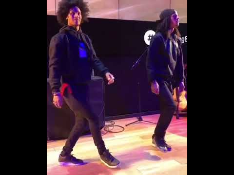 Les Twins flex'n[Prod. by Muzikcre8tor]