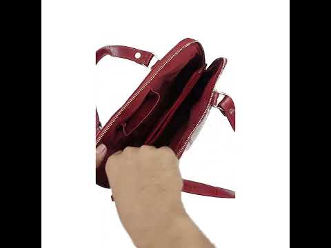 Fashionable red ladies leather handbags, size: 30 x 9 x 24 c...