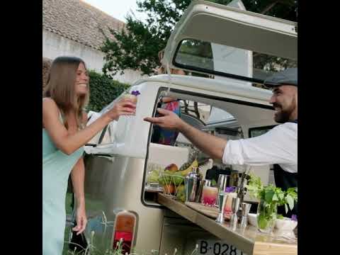 Video 6 de Lola Van - La 1a Dj Truck - Cocktails & Music