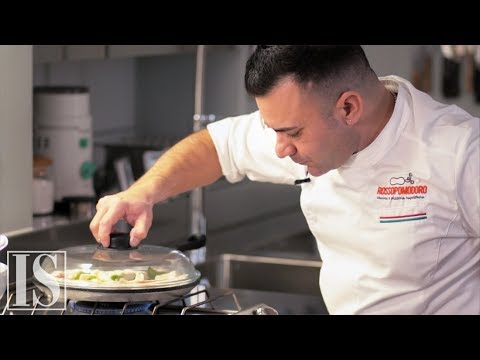 Pizza napoletana in padella di Davide Civitiello | ItaliaSquisita.net