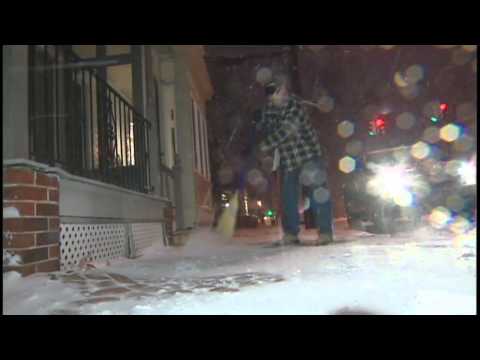 Snow blasts through Delaware [Delaware Online News Video]