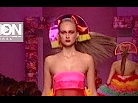AGATHA RUIZ DE LA PRADA Spring Summer 2009 Milan - Fashion Channel