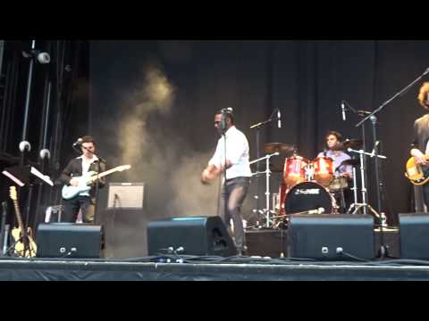 Maxim Essinidi - Can we build a bridge - 30/07/2014 @ Openair auf dem Bundesplatz Bern