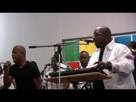 James Ross @ Phonzeito Harried (Vocoder) - "Now A Day Sessions"