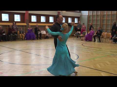 2018-11-10 BW Tanzkristall Senioren III Standard D