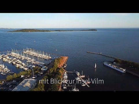 Filmproduktion mit Luftaufnahme Insel Rügen Alte Fischfabrik Putbus