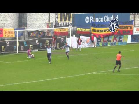 Cole: 1 - Acassuso: 1 / Gol de Rodrigo Chao