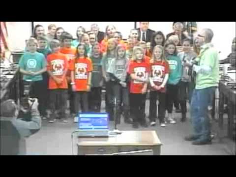 Peter Siegel and the Symonds Chorus at the Keene City Council