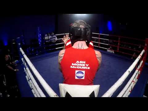 Hemel Hempstead | Ultra White Collar Boxing | Ash McGuire VS Gorgeous Groves