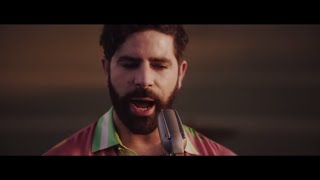 Musik-Video-Miniaturansicht zu In Degrees Songtext von Foals