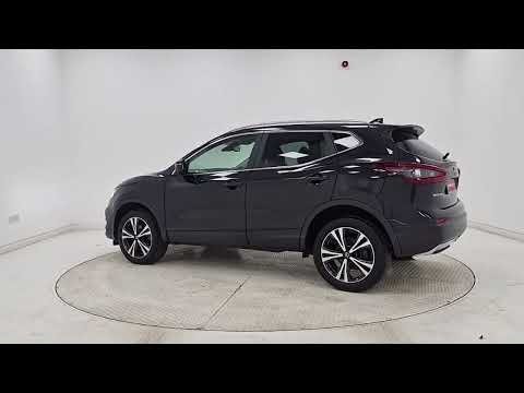 Nissan Qashqai 1.3 SV PREMIUM MANUAL *RE - Image 2