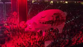 In The Flesh.....Roger Waters and the pig