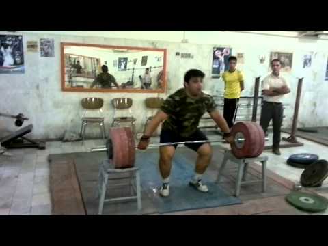 Iran's weightlifter Behnam Mirzaei, 105kg class, 180kg snatch.mp4